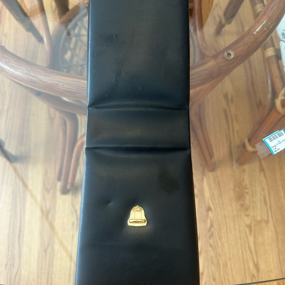 Leather Jewelry Travel Carrier - Picture 4 of 5